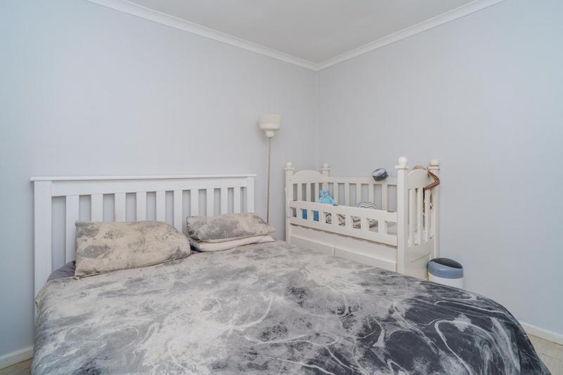 1 Bedroom Property for Sale in Kenilworth Western Cape